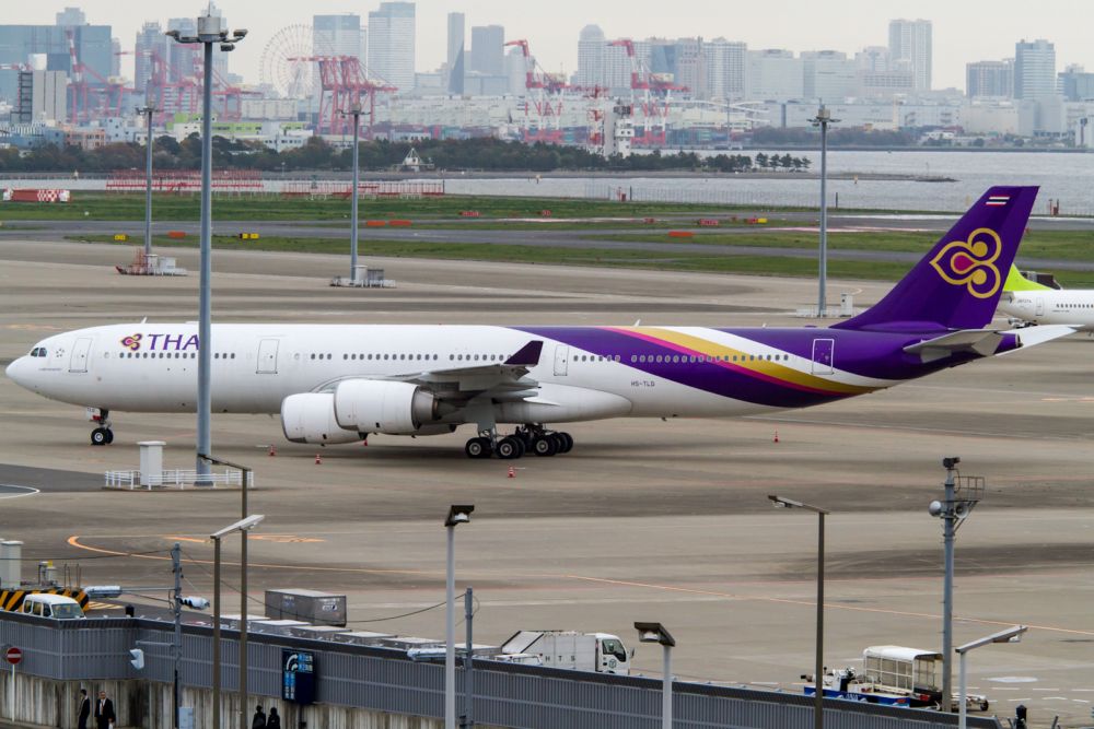 航空機・ヘリコプター THAI Airbus A340-500 1:400 THAI Airbus A340