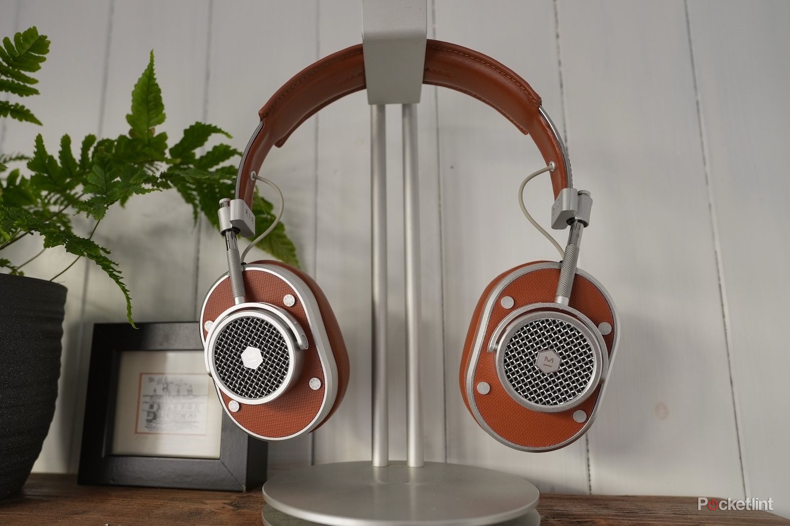 mh40-wireless-v2-headphones.