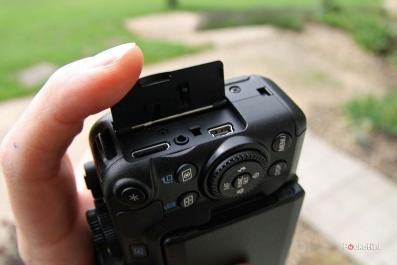 72142-cameras-review-canon-