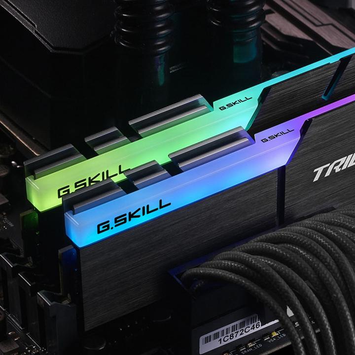 G.Skill Trident Z RGB (2 x 16GB, 3200 MHz, DDR4-RAM, DIMM) - Galaxus