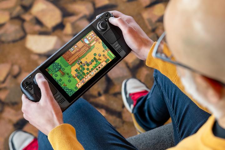 Valve Steam Deck 64GB - buy at Digitec