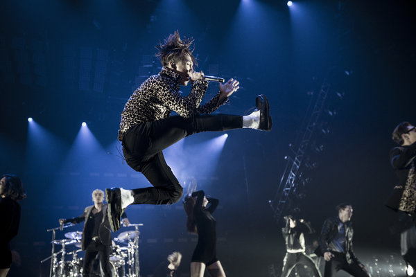 Review: BigBang, Following the K-Pop Playbook With Flash - The New
