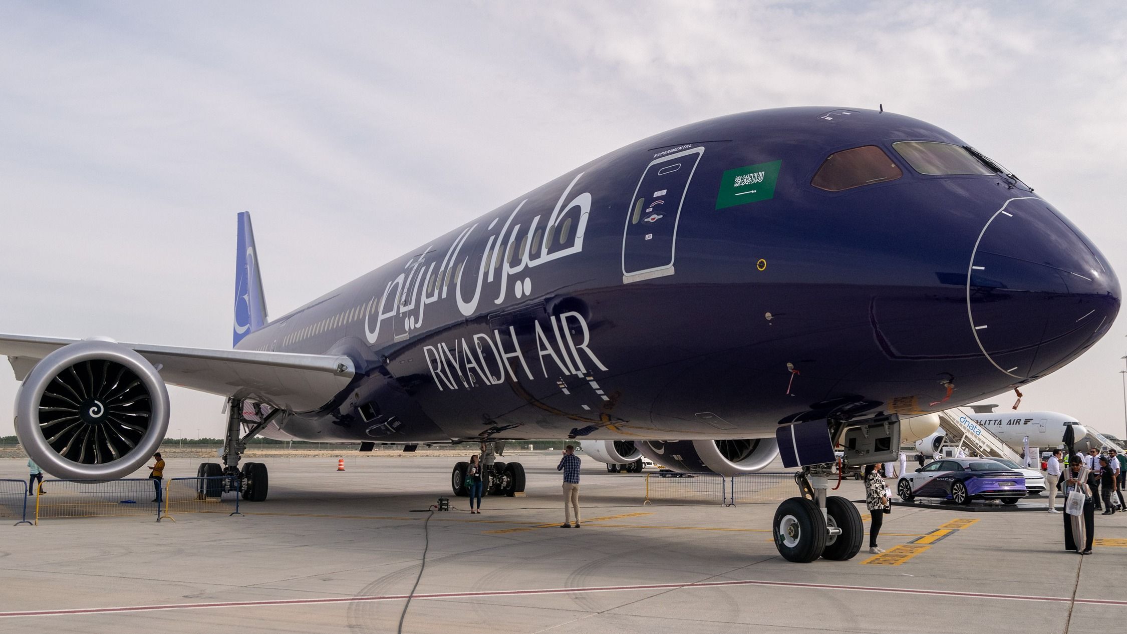 NEW! RIYADH air / サウジ DUBAIショー 1/150 NEW! RIYADH air