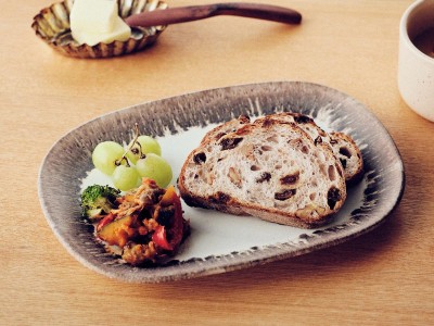 3RD CERAMICS PAN NO OSARA WEEKENDS / サードセラミックス パンのお皿