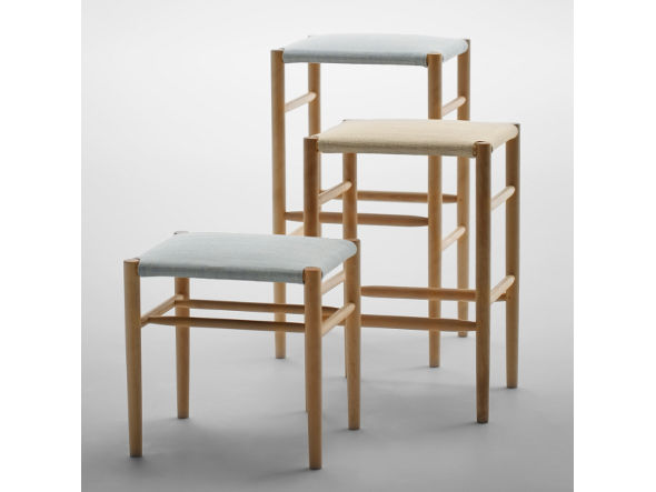 GMHK704○maruni / マルニ 孔雀 ヴィンテージ フットスツール GMHK704