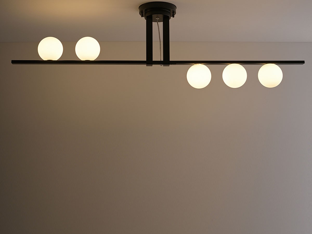 FLYMEe Noir Ceiling Light / フライミーノワール シーリングライト