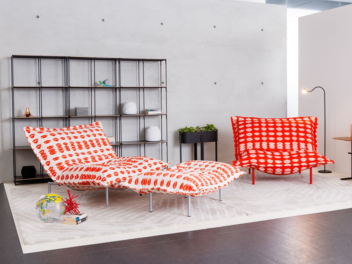 ligne roset 30th Anniversary Model KISSSS ROSETCalin type1 steel