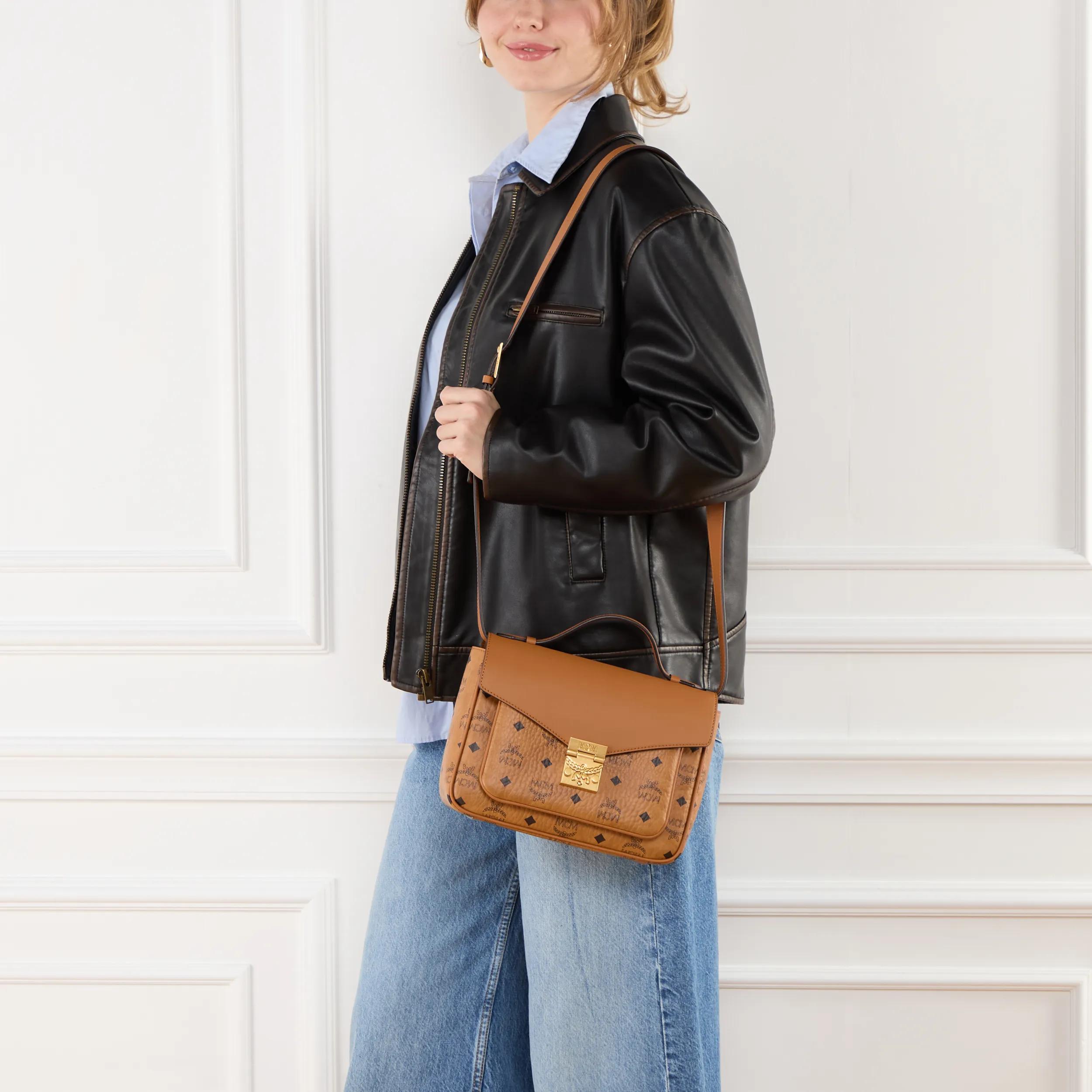 MCM Tracy Vi Satchel Sml Co Cognac | Crossbody Bag