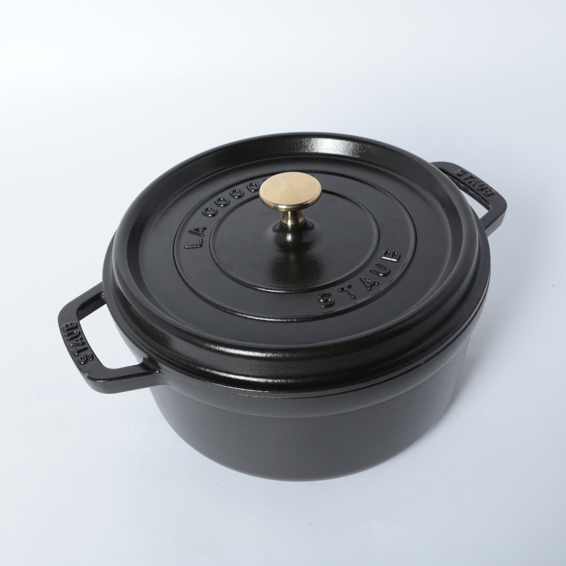 ピコ・ココット ラウンド 24cm ブラック｜ココット｜ストウブ公式