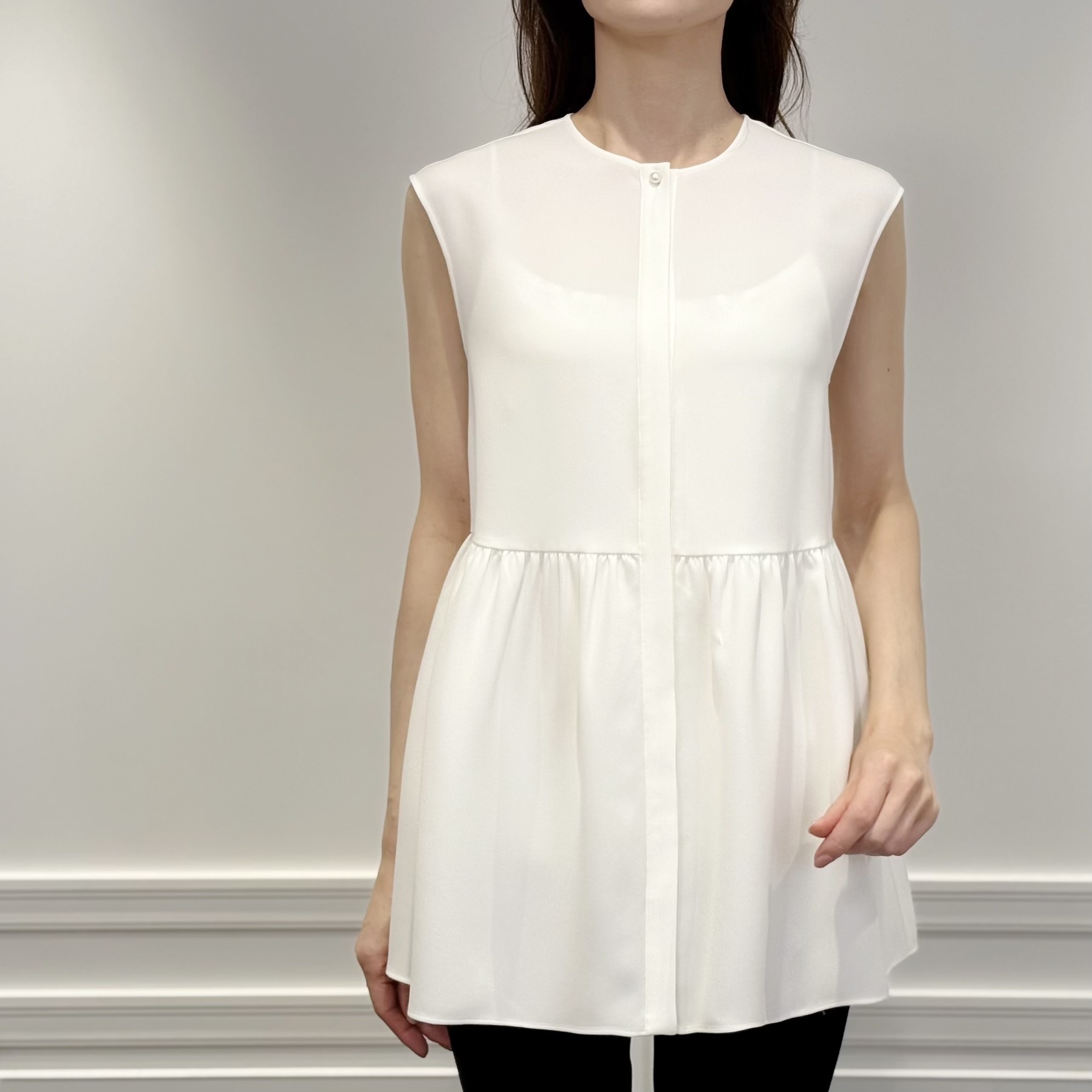 新作入荷情報〈ダブルクロスギャザー切替ブラウス〉 | m-i-d