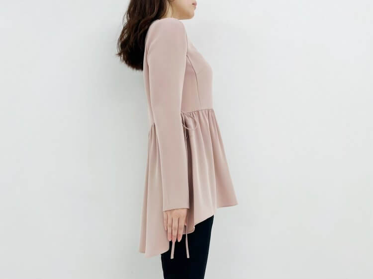 新作入荷情報〈サイドリボンギャザー切替ブラウス〉 | m-i-d