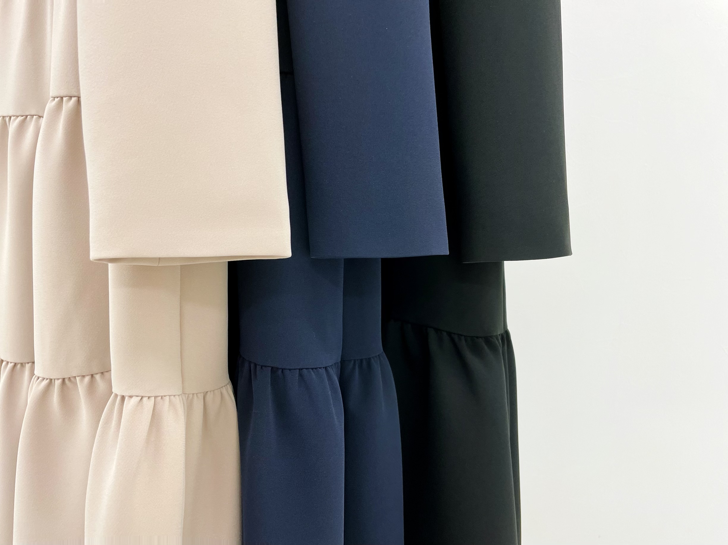 新作入荷情報〈ダブルクロスギャザー切替ワンピース〉 | m-i-d