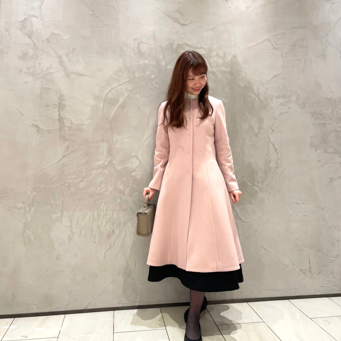 9909C777-D80D-497E-918B-