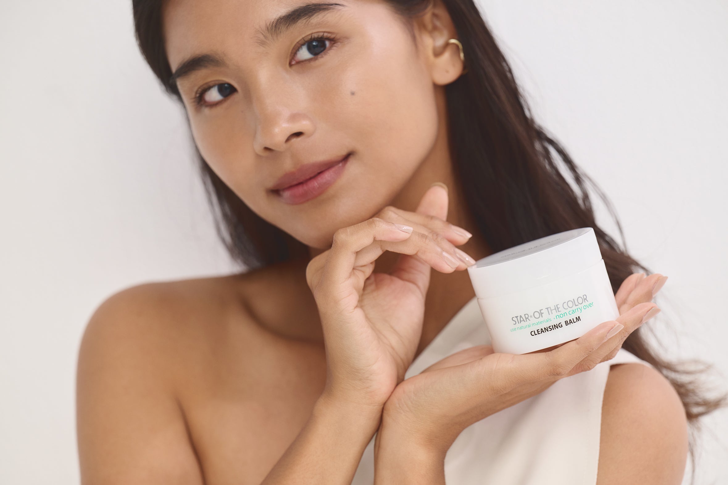 クレンジングバーム｜汚れを落とす＆保湿だけにこだわった スター