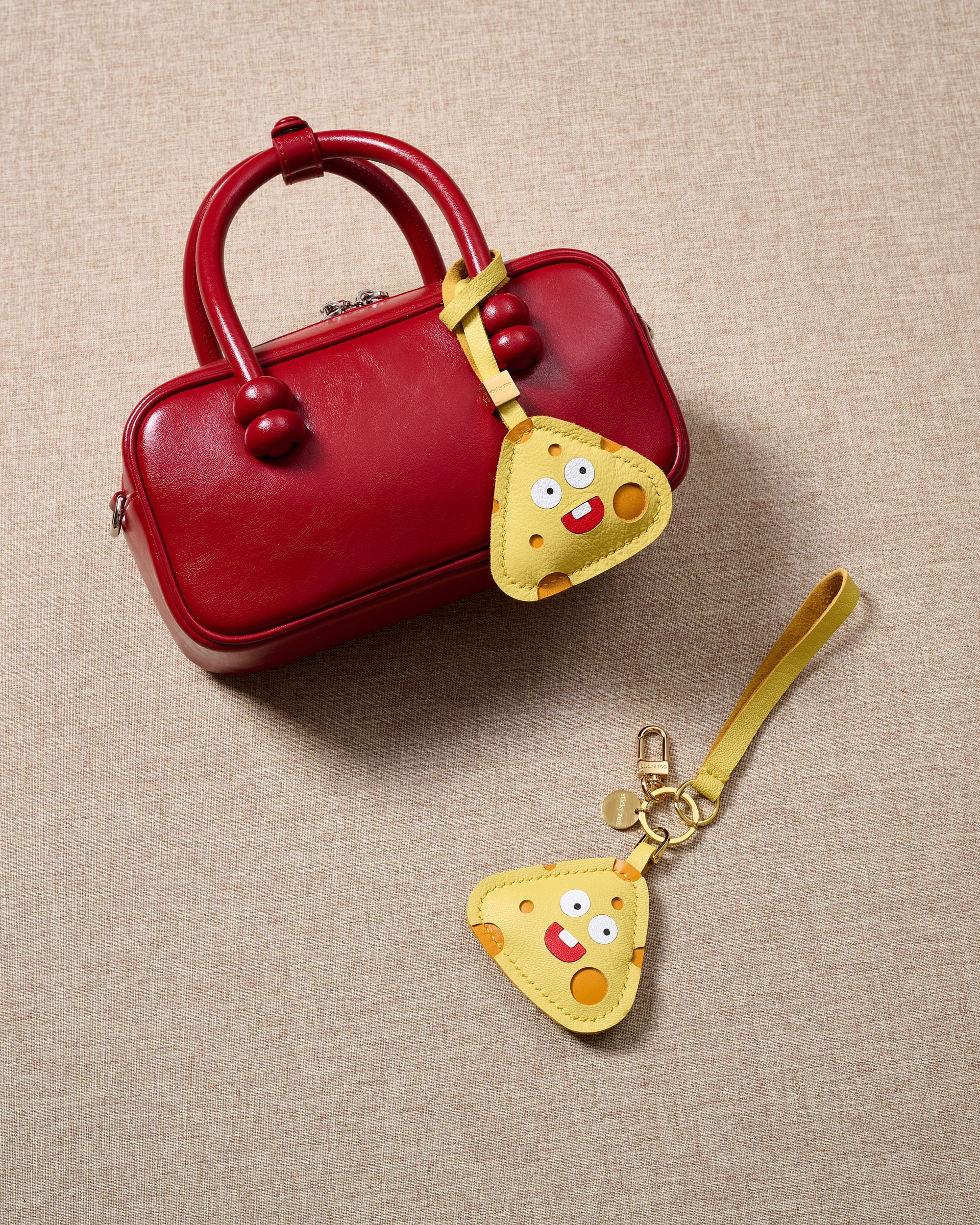 Sticky Zoo® チージーポップ バッグチャーム – ハンドメイドレザー