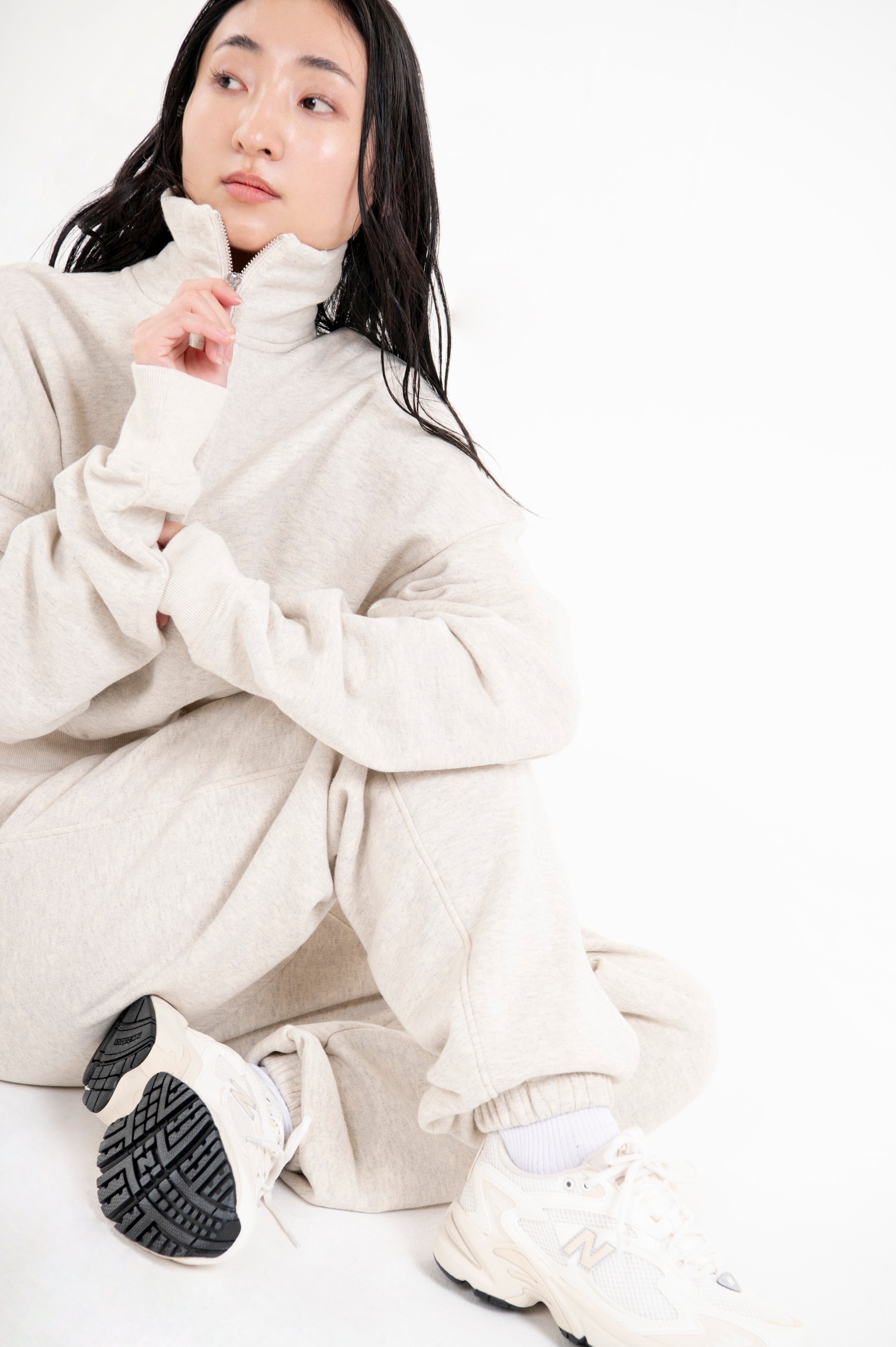 Tsuriami Cropped Sweat Oatmeal