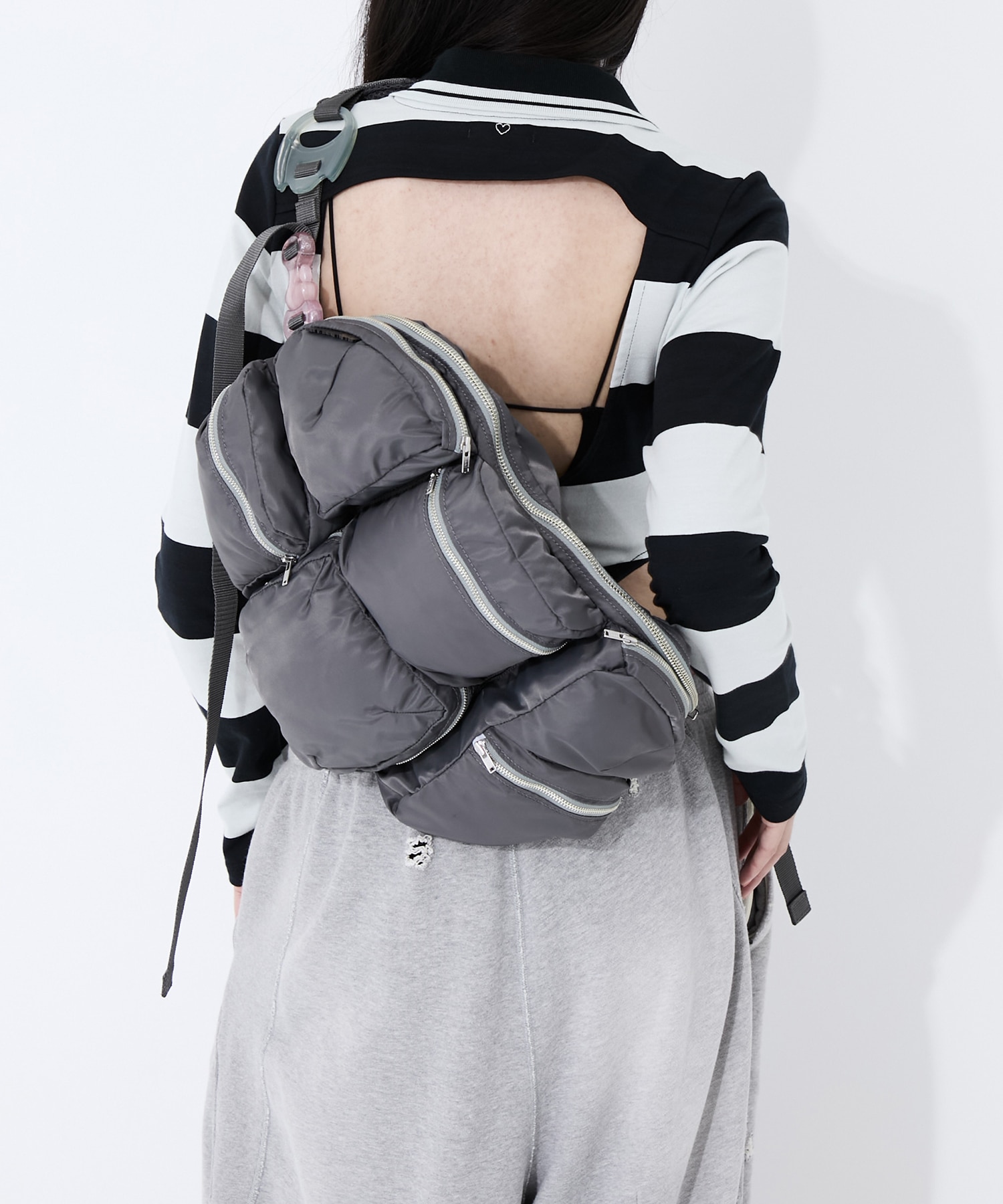 別注7pockets bag(FREE GREY): MIKIOSAKABE: WOMENS｜ STUDIOUS ONLINE