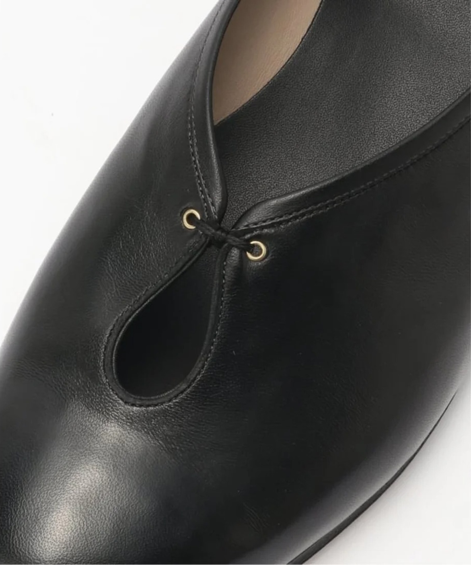 Post Production | Tear Pumps