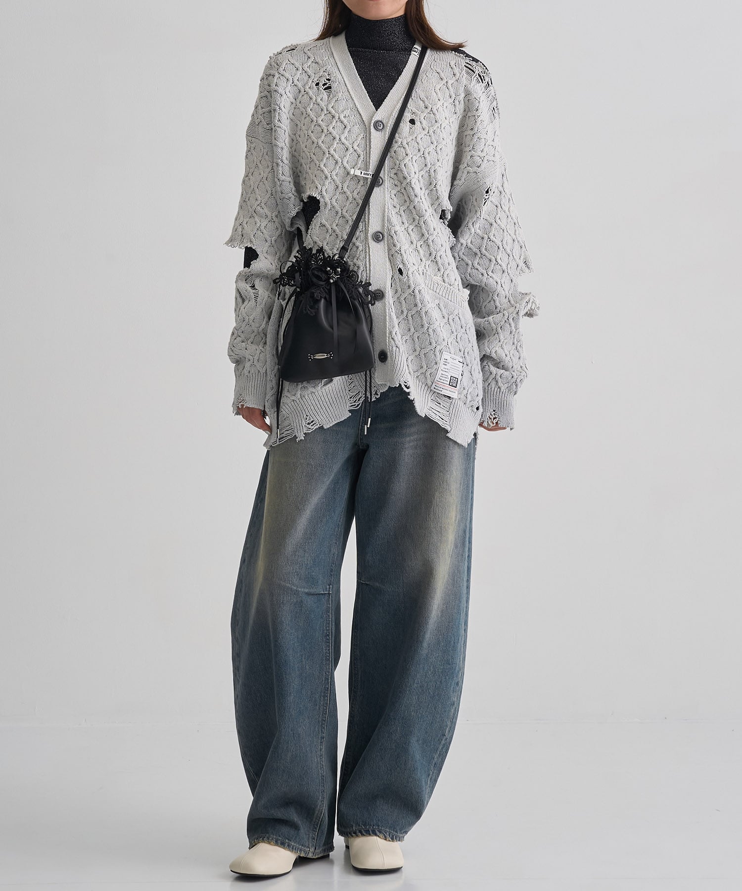 別注lace flower drawstring sacoche(FREE BLACK): tanakadaisuke