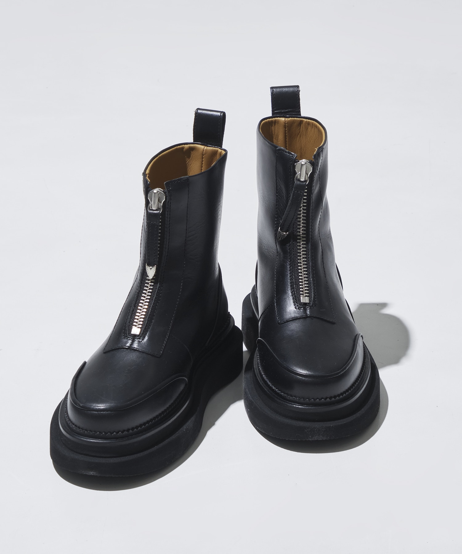 TOGA PULLA（トーガ プルラ）公式通販｜STUDIOUS（ステュディオス