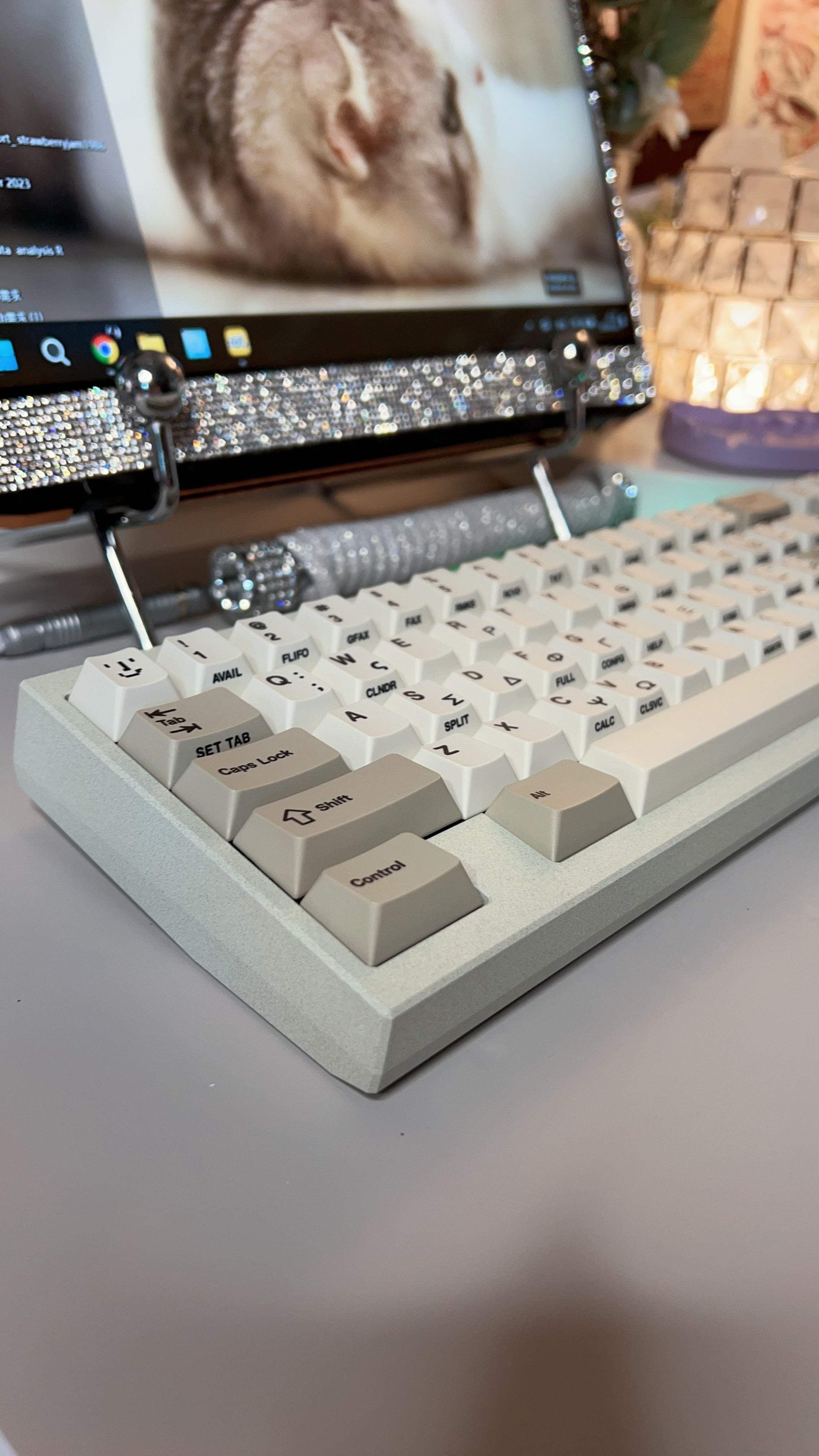 PREORDER「Fully Assembled」Matrix Navi70 Beige Grey Retro Style
