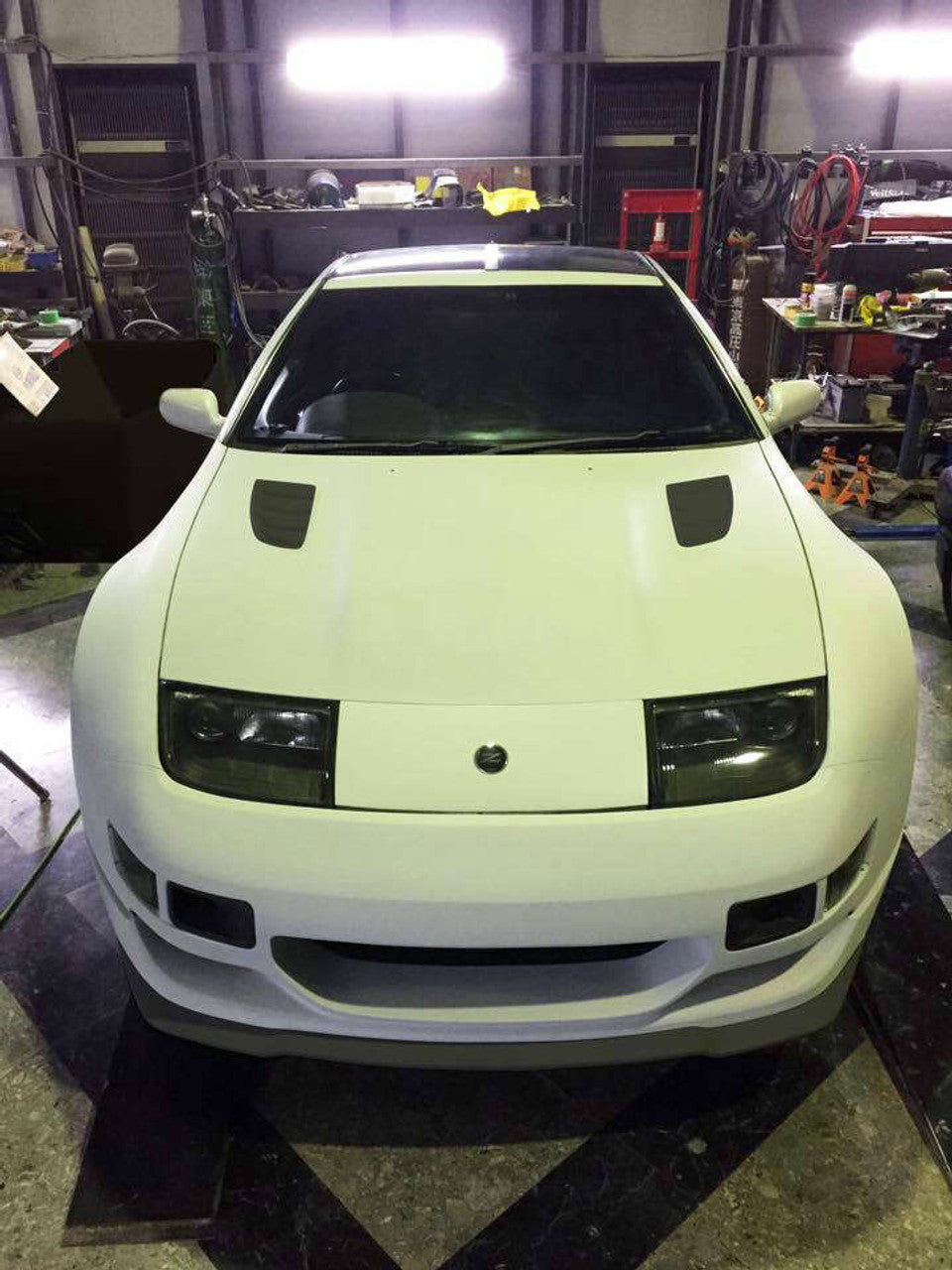 VeilSide 1990-1996 Nissan 300ZX Fairlady Z32 Non Turbo Wide Body Model