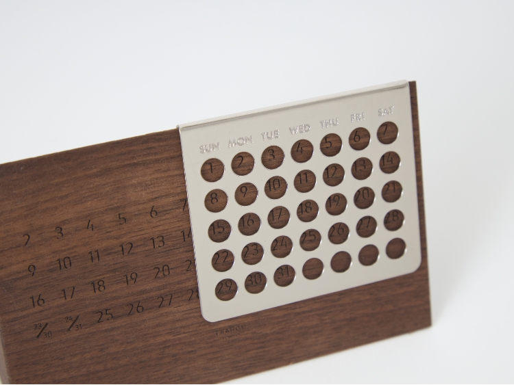 DIARGE/デスクトップエターナルカレンダー（万年カレンダー） -真鍮と