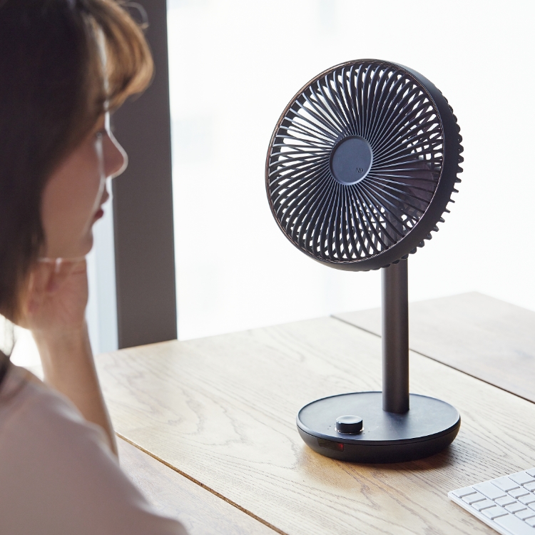 LUMENA/コードレス扇風機 FAN PRIME 2 -1台で家中どこでも涼しい