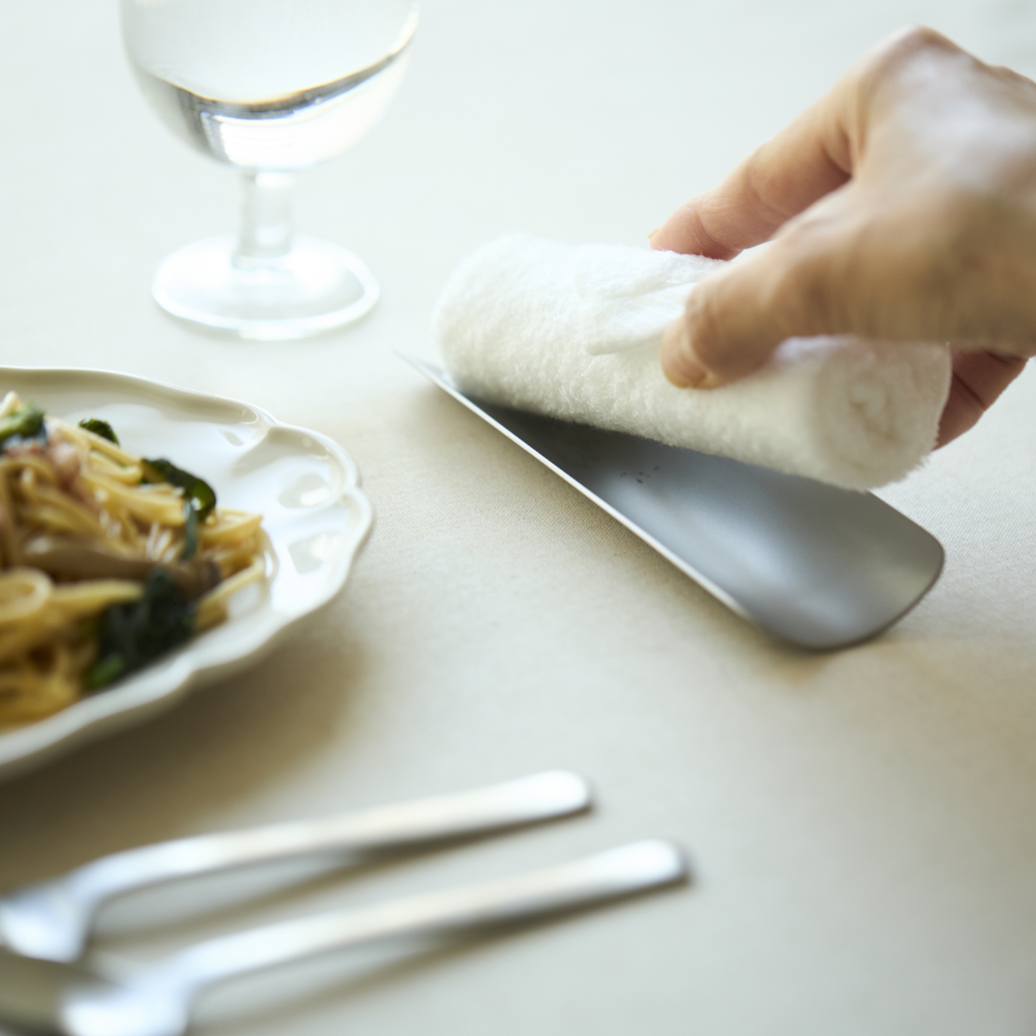 保堂/おしぼりトレー -サッと洗えてお手入れも簡単！食洗機OKの