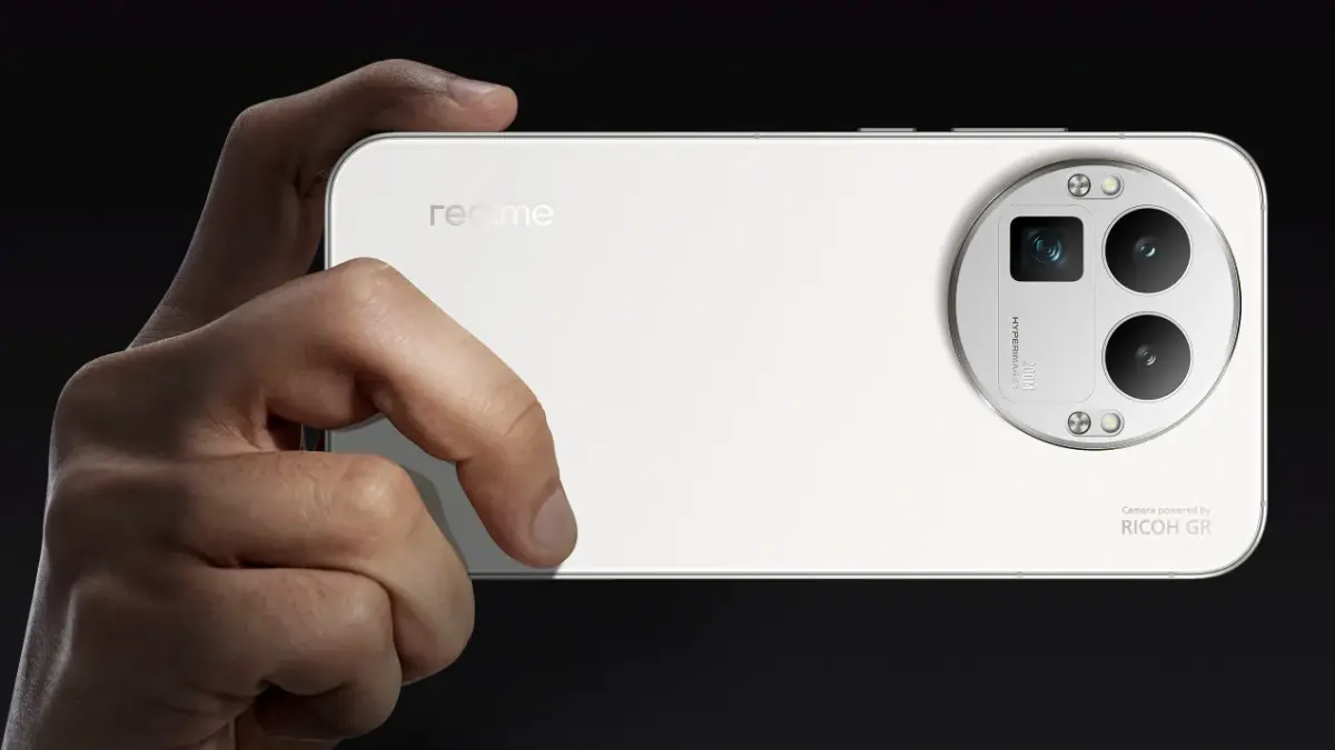 200MPカメラ搭載フラッグシップでは最安級！約8.4万円からのRealme GT8