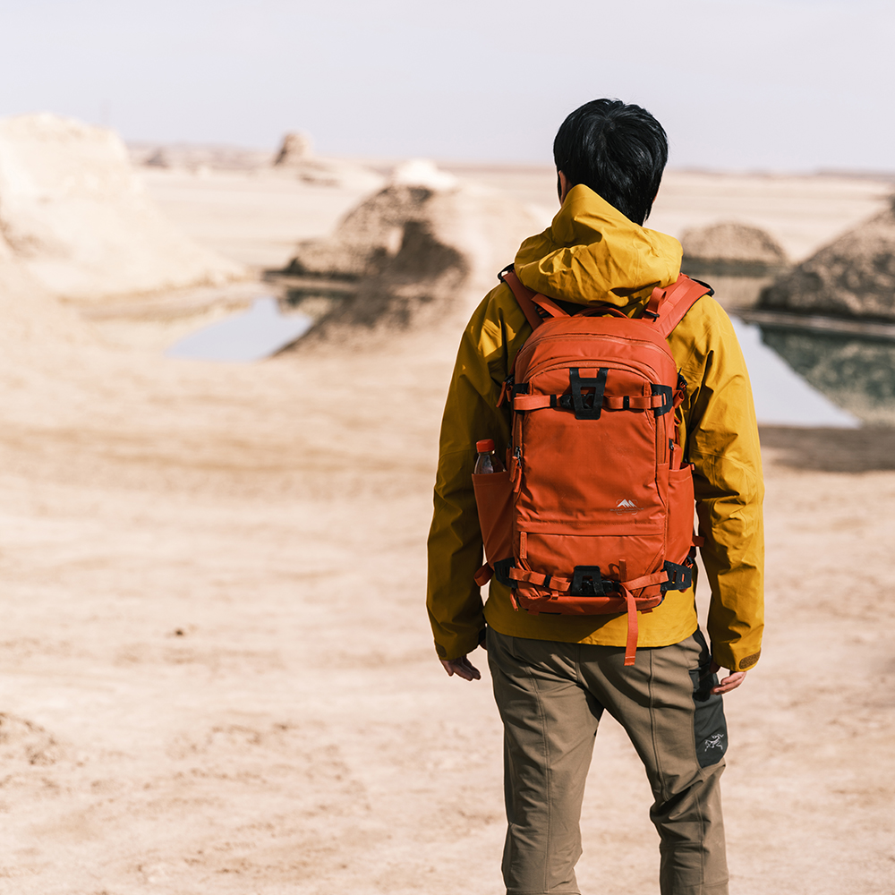 テンジン 18L ジップ バックパック - サミットクリエイティブ SUMMIT