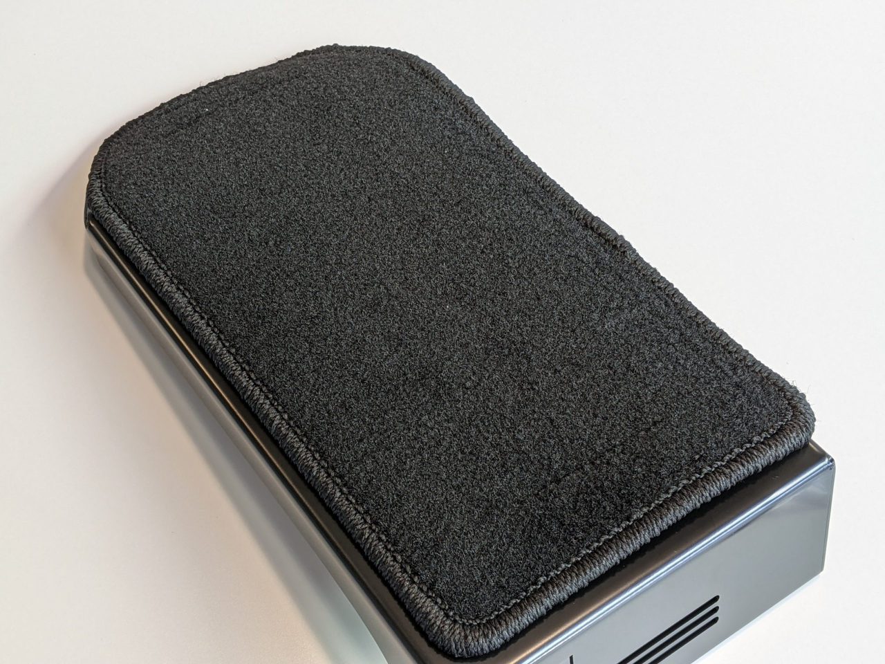 デリカD5用ウォークスルーキット好評発売中 | 西尾張三菱自動車販売