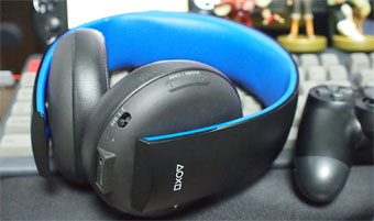 PS4 のワイヤレスサラウンドヘッドセット CUHJ-15001 を熱く語ります