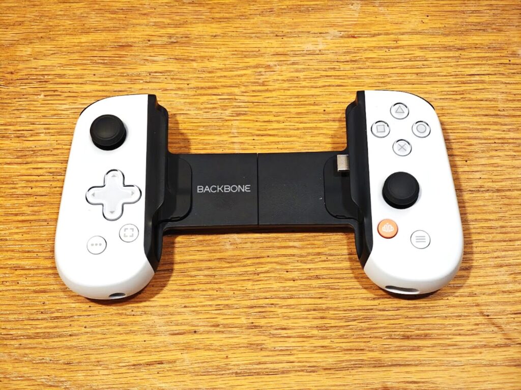 スマホがゲーム機になる！「Backbone One (第2世代)」が快適！iPhone