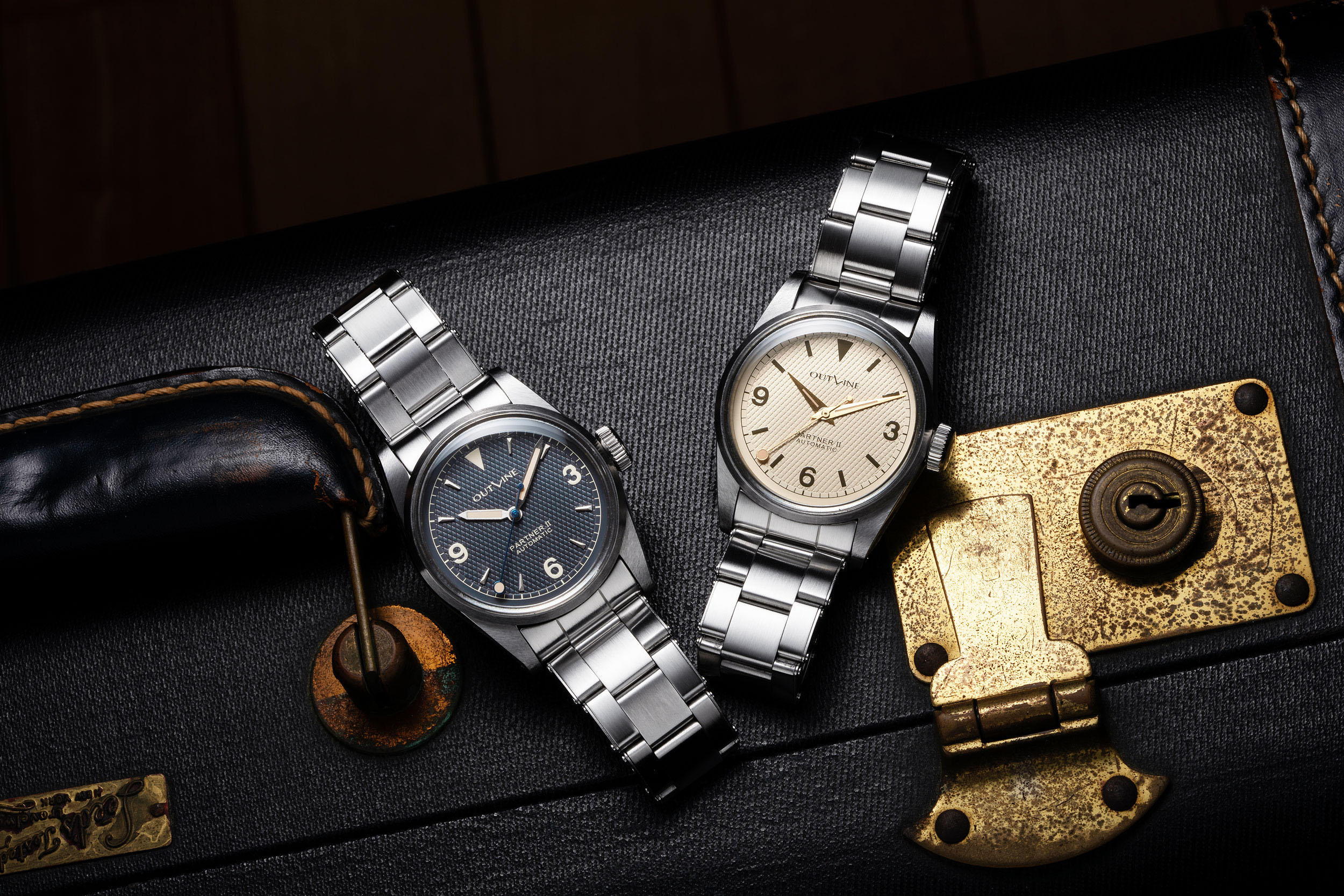 1950年代のハニカム文字盤を再現した、待望の第2弾“アウトライン