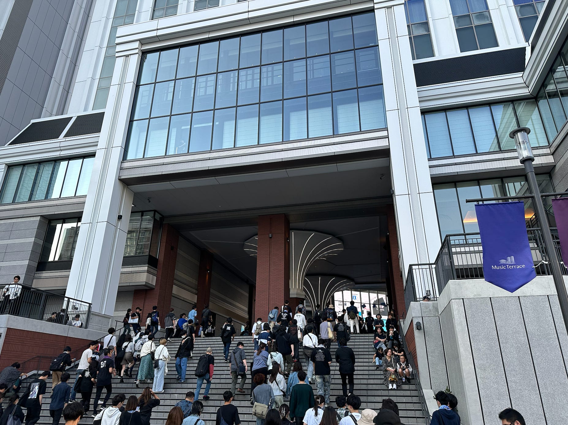 Make Believe Bonus: K-Arena Yokohama