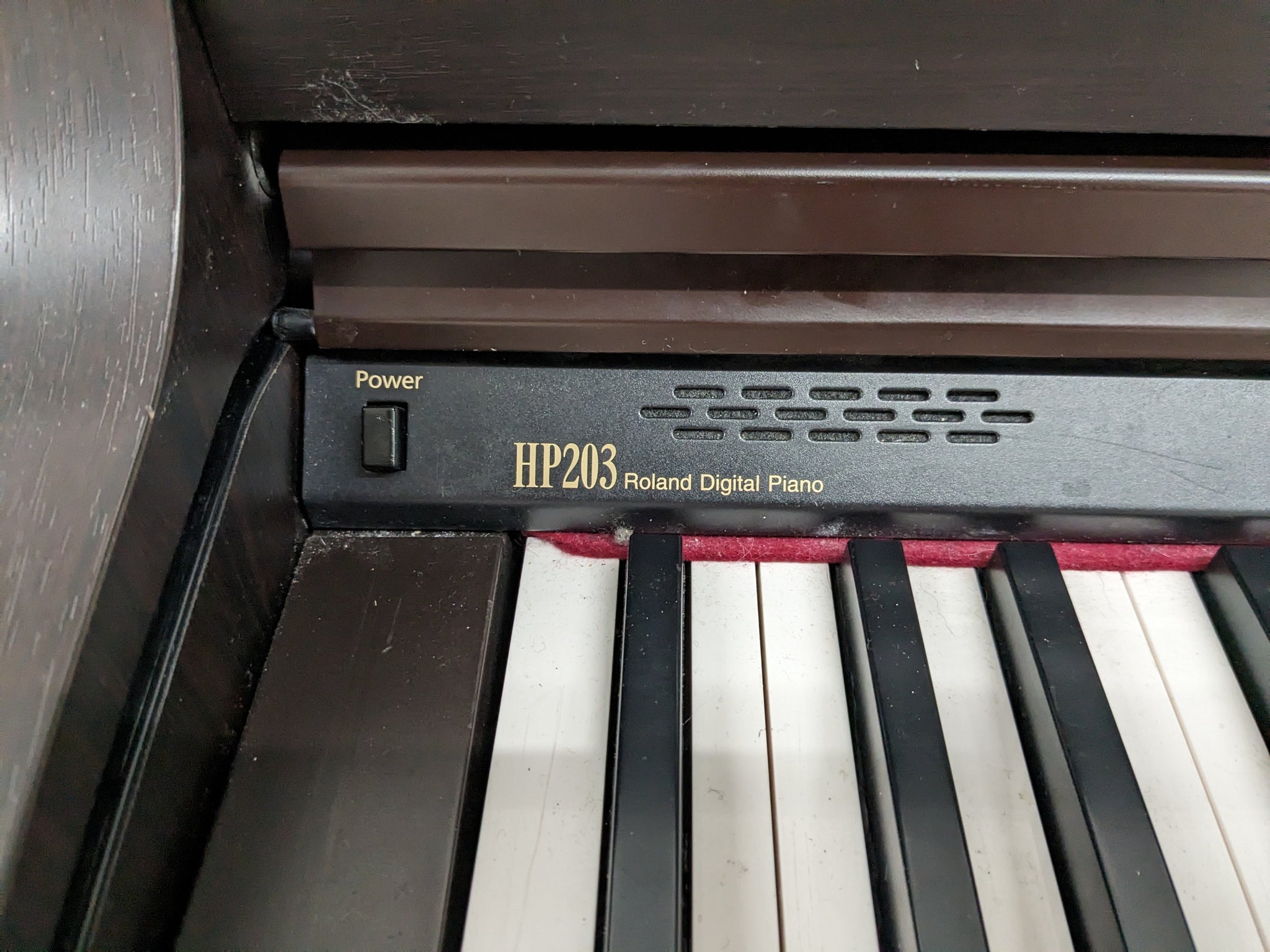 Roland HP203 digital piano and stool in dark rosewood finish stock
