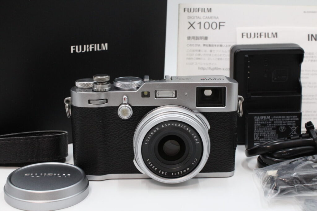 訳アリ並品】FUJIFILM 富士フイルム デジタルカメラ X100F シルバー