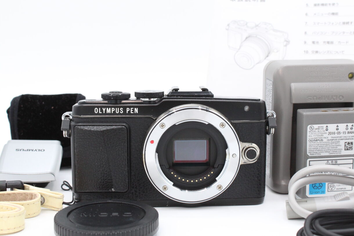 良品】OLYMPUS オリンパス PEN E-PL7 ボディ ブラック ミラーレス一眼