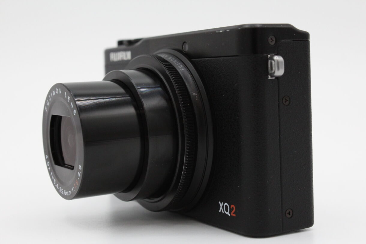 良品】FUJIFILM 富士フイルム プレミアムコンパクトデジタルカメラ XQ2