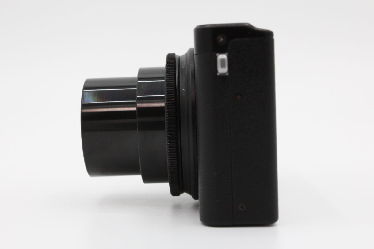 良品】FUJIFILM 富士フイルム プレミアムコンパクトデジタルカメラ XQ2