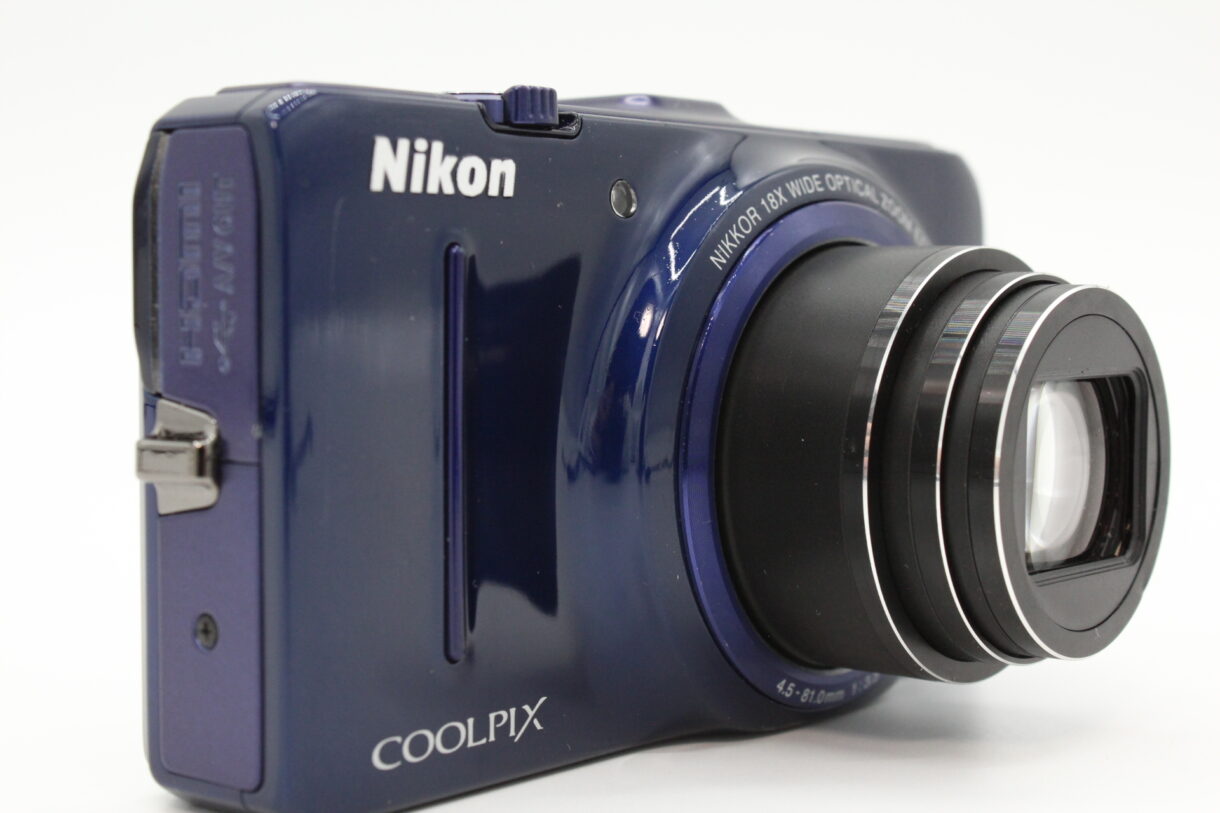良品】NIKON ニコン デジタルカメラ COOLPIX (クールピクス) S9300