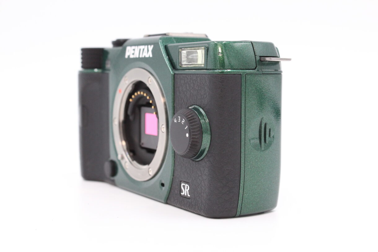 美品】PENTAX ペンタックス ミラーレス一眼 Q10 ボディ グリーン