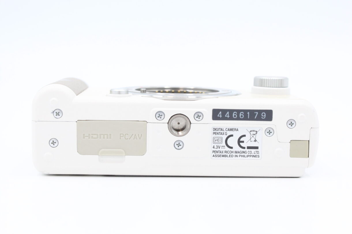 極美品】PENTAX ペンタックス ミラーレス一眼 Q ボディホワイト