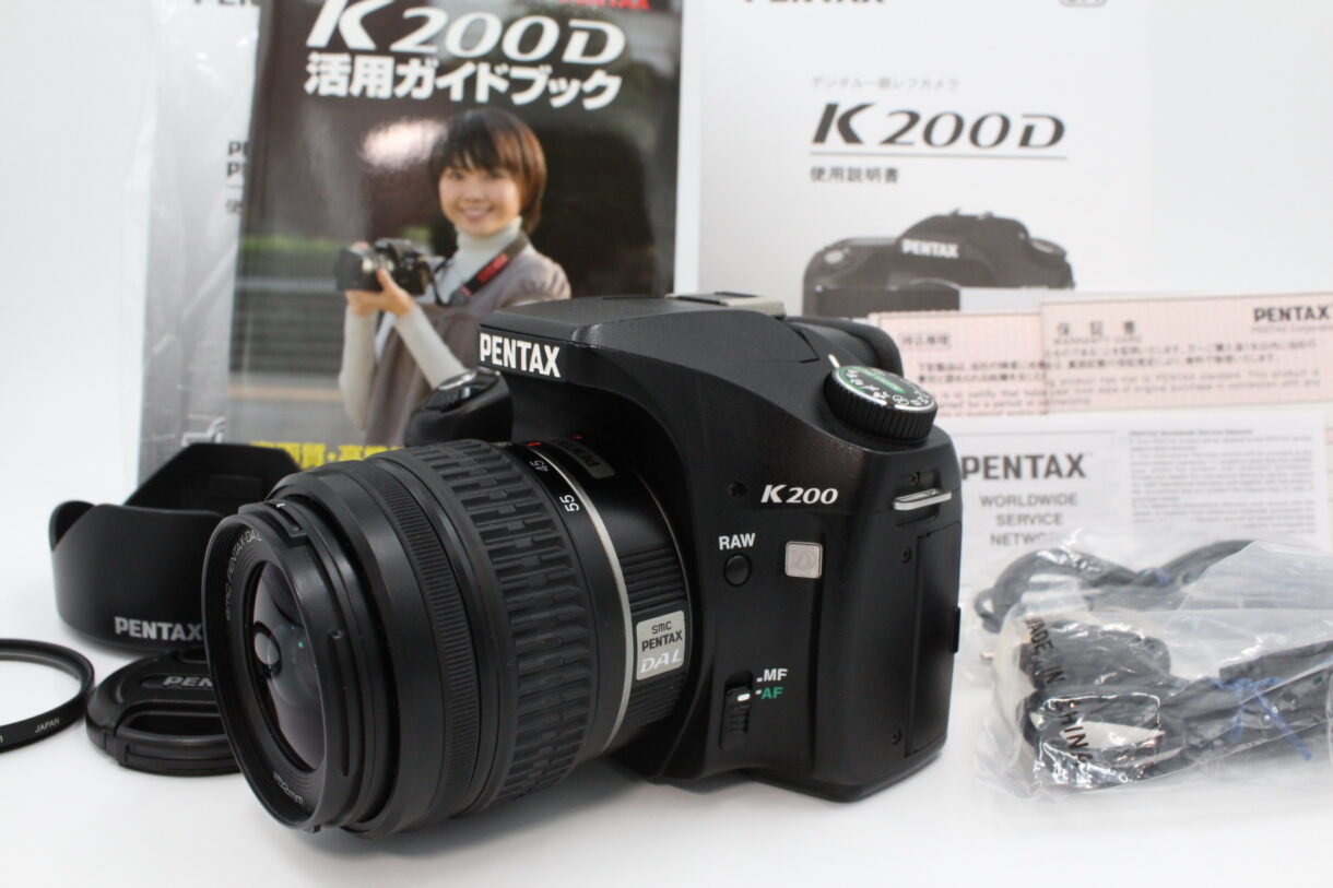 良品】PENTAX ペンタックス デジタル一眼レフカメラ K200D ボディ
