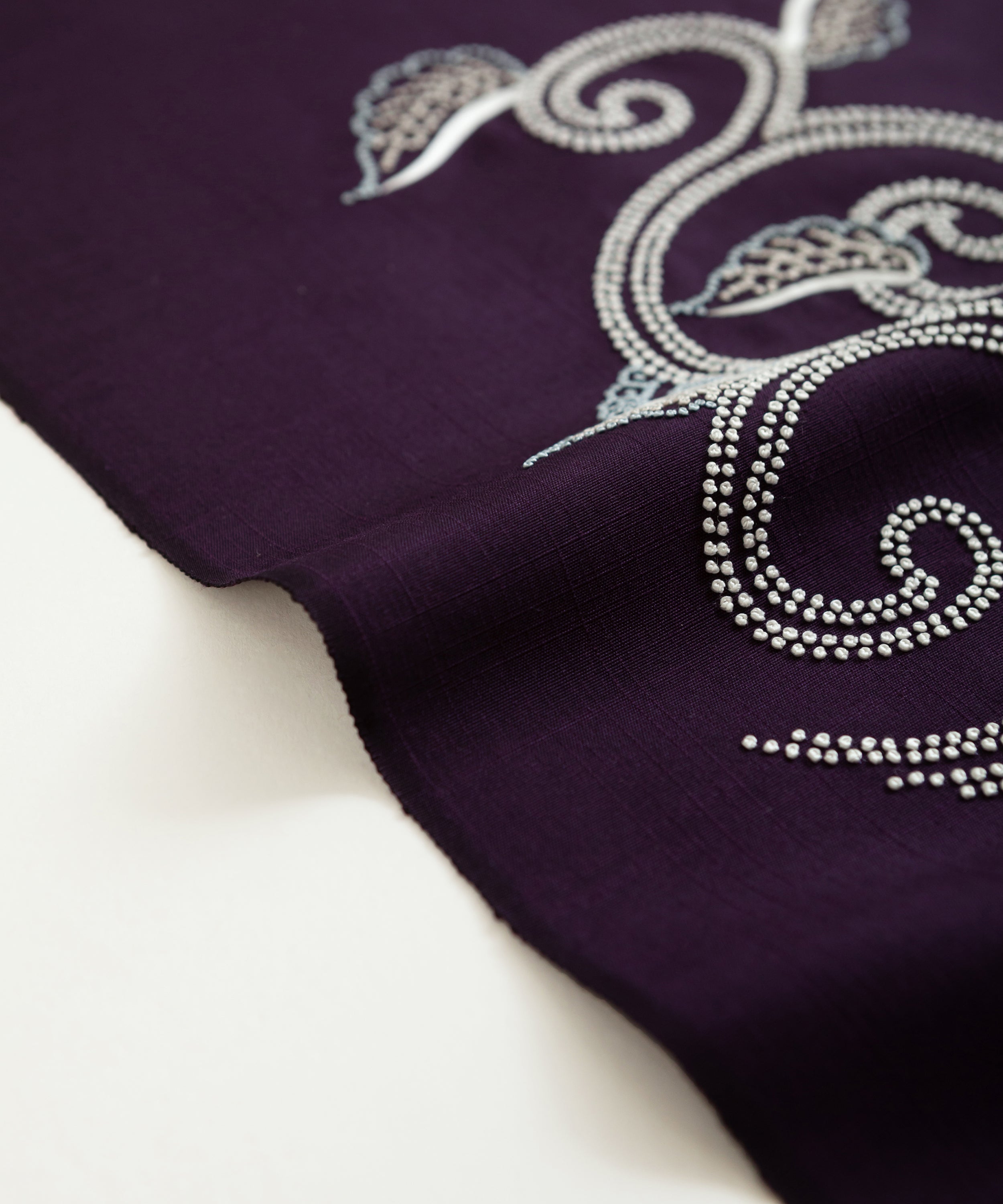 相良刺繍 九寸名古屋帯「つの唐草」 – きものすぎをECサイト