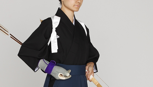 弓道における段位「着物編」〜四段、五段以上の昇段に向けて〜｜弓具