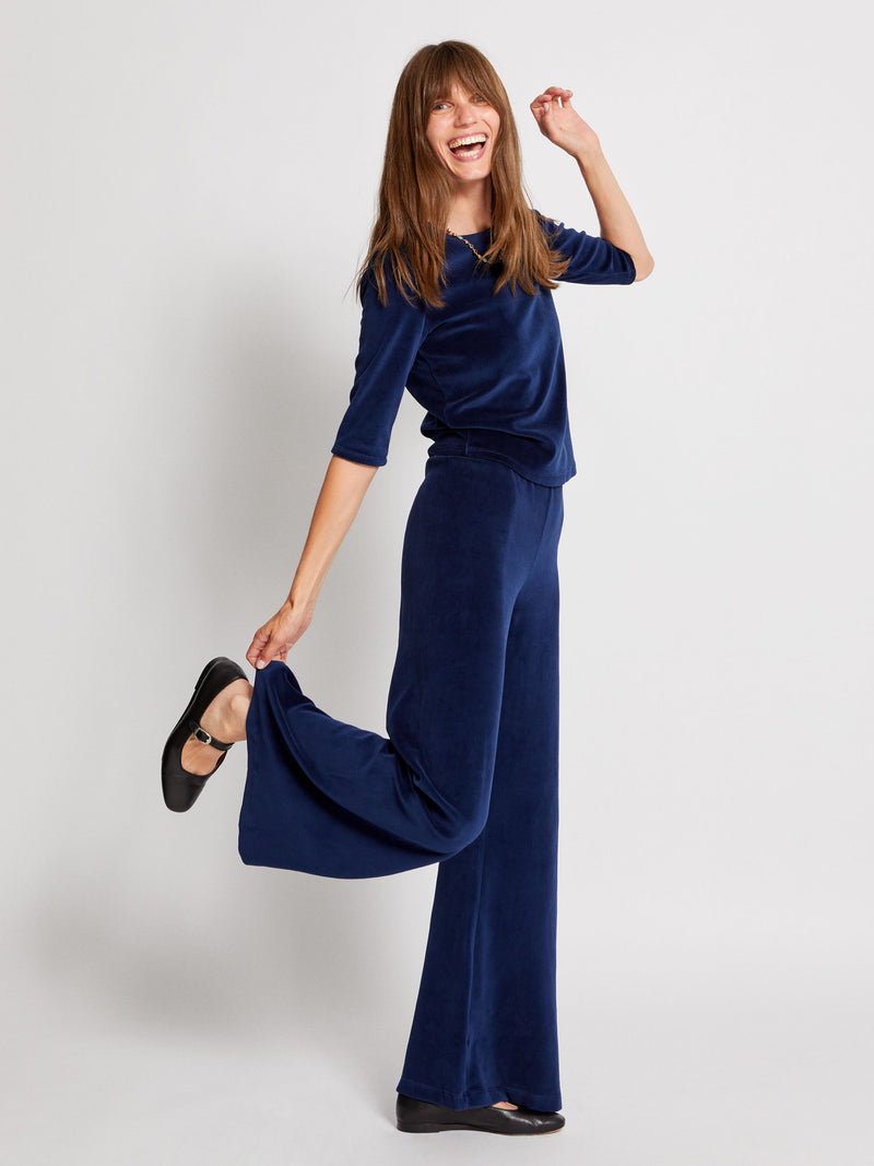 Zephyra Pants in Velour – Suzie Kondi
