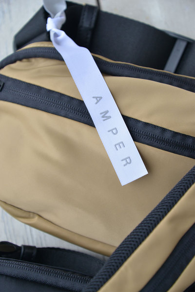 Ampersand (バッグ・財布)】ナイロンボディバッグ 2025/3/30 UP