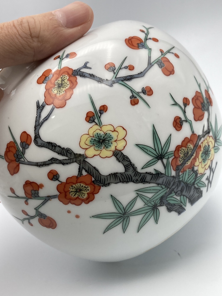 福田哲山とは？有田焼の特徴も解説！ - 那覇市のおたからや首里－本店